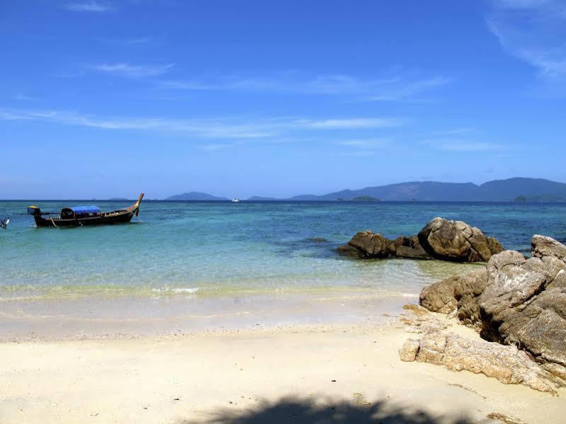 Pitiusas Beach Resort Koh Lipe Exterior photo